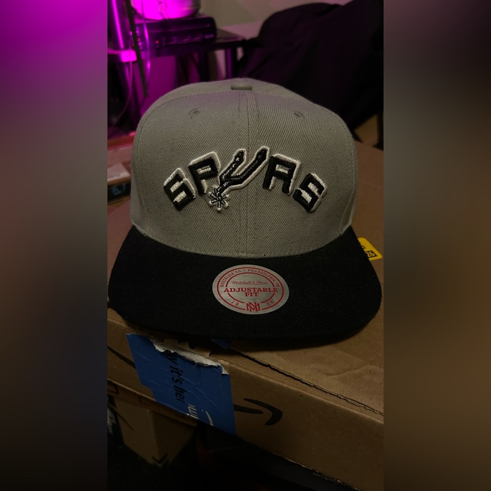 Spurs Mitchell & Ness Hat